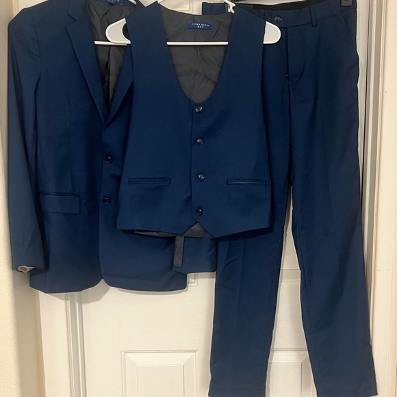 Perry Ellis Navy Blue Suit Set - Picture 12 of 16